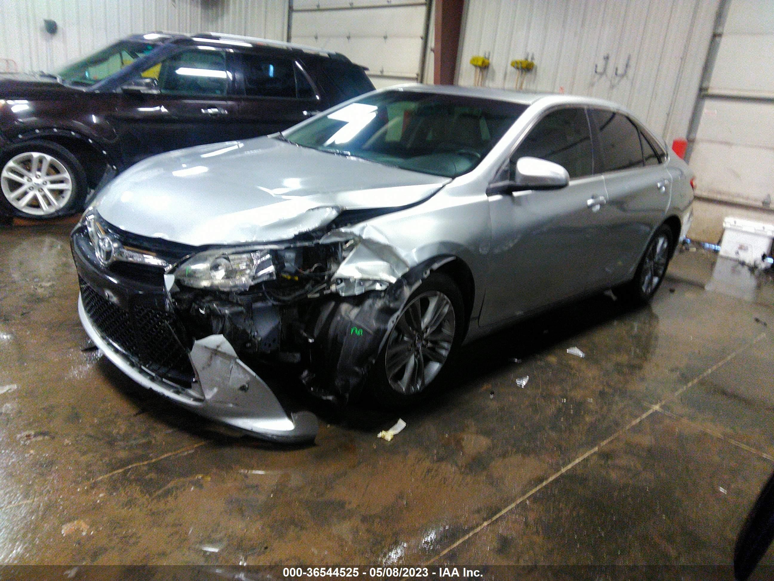 Photo 1 VIN: 4T1BF1FK4HU332481 - TOYOTA CAMRY 