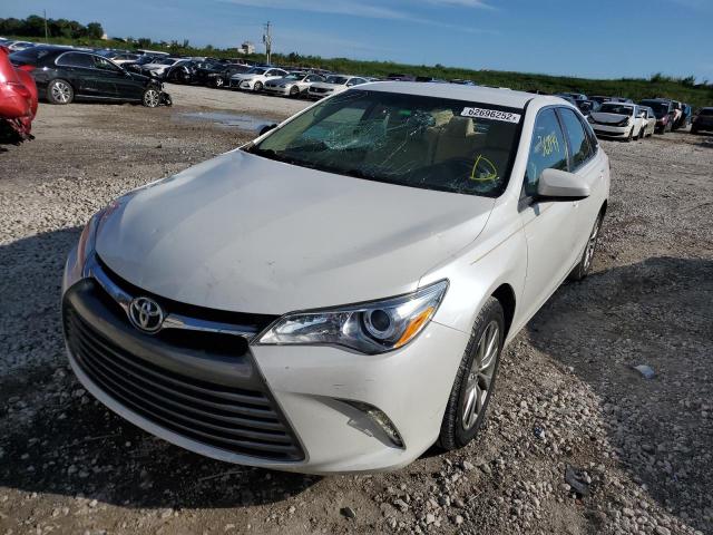 Photo 1 VIN: 4T1BF1FK4HU349586 - TOYOTA CAMRY LE 