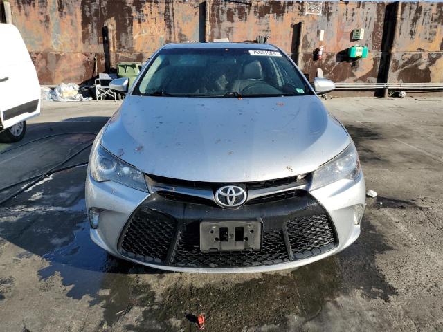 Photo 4 VIN: 4T1BF1FK4HU419457 - TOYOTA CAMRY LE 