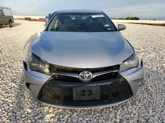 Photo 4 VIN: 4T1BF1FK4HU453849 - TOYOTA CAMRY 