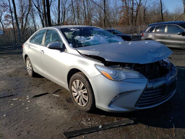 Photo 3 VIN: 4T1BF1FK4HU655591 - TOYOTA CAMRY LE 