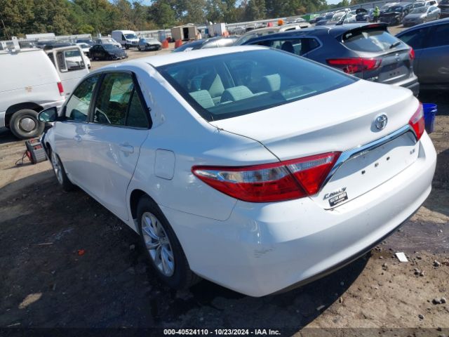 Photo 2 VIN: 4T1BF1FK4HU670608 - TOYOTA CAMRY 