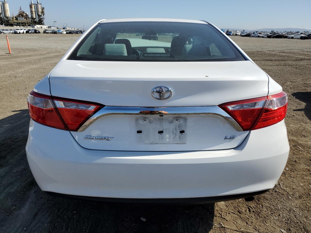 Photo 5 VIN: 4T1BF1FK4HU671399 - TOYOTA CAMRY 