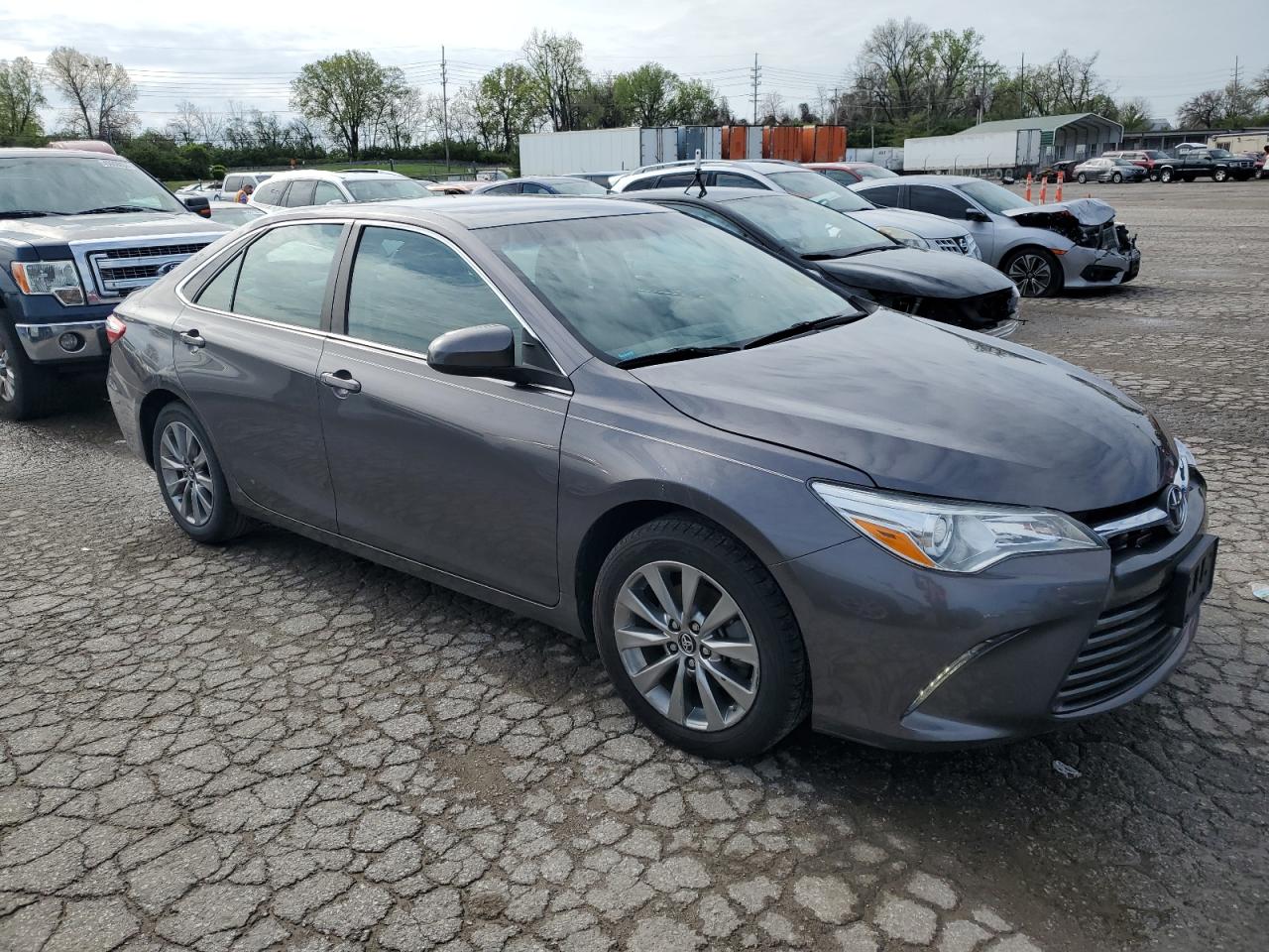 Photo 3 VIN: 4T1BF1FK4HU689689 - TOYOTA CAMRY 