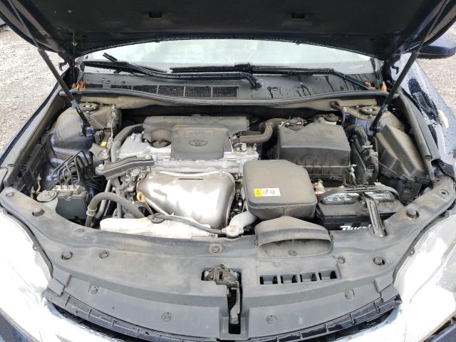 Photo 6 VIN: 4T1BF1FK4HU699137 - TOYOTA CAMRY LE 