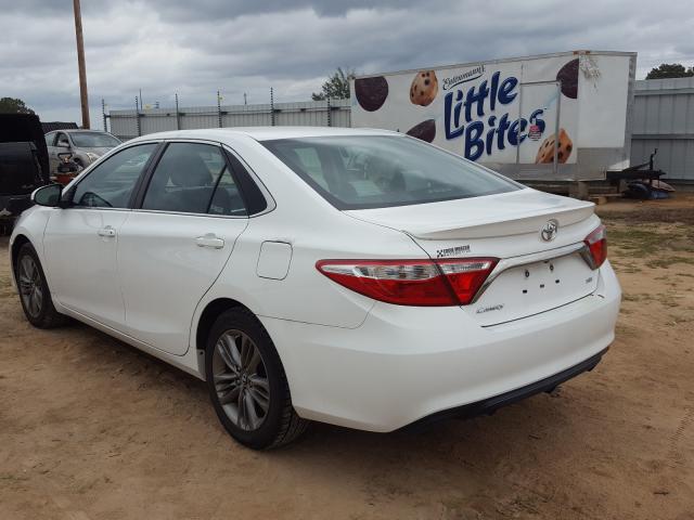 Photo 2 VIN: 4T1BF1FK4HU711383 - TOYOTA CAMRY LE 