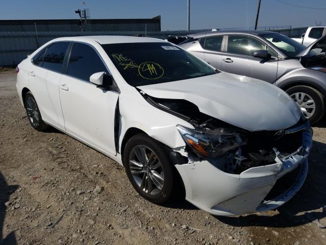 Photo 0 VIN: 4T1BF1FK4HU744657 - TOYOTA CAMRY LE 