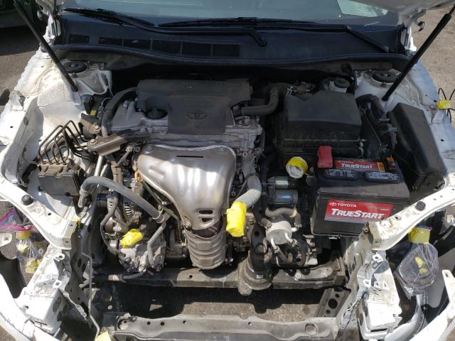 Photo 6 VIN: 4T1BF1FK4HU763256 - TOYOTA CAMRY LE 