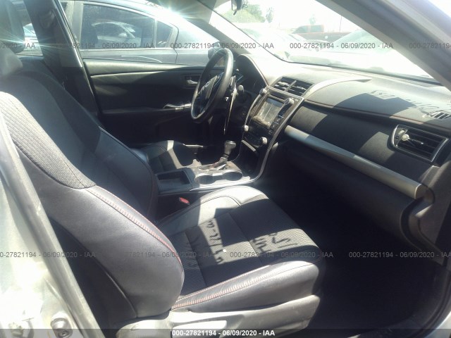 Photo 4 VIN: 4T1BF1FK4HU776556 - TOYOTA CAMRY 