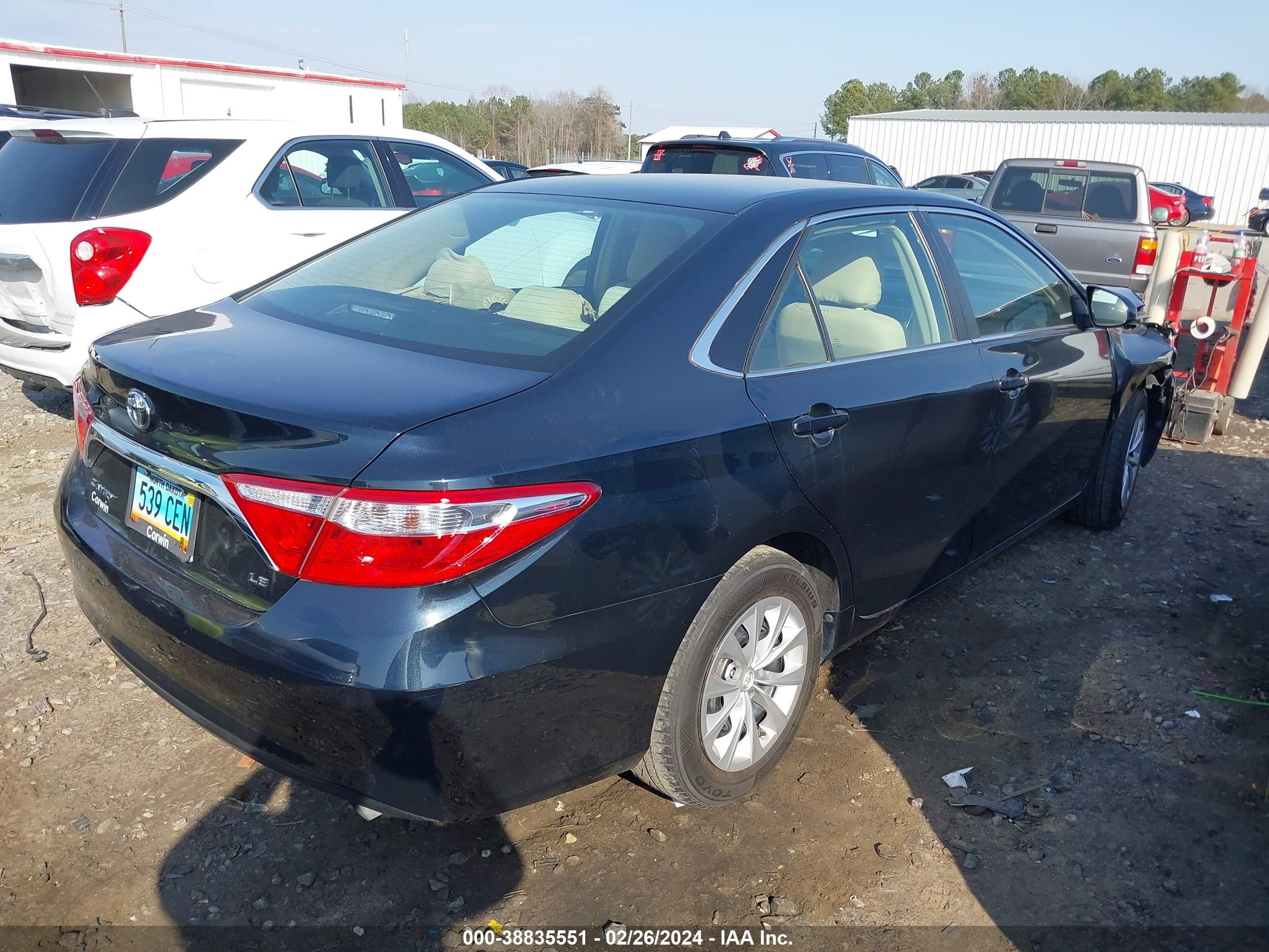 Photo 3 VIN: 4T1BF1FK4HU783328 - TOYOTA CAMRY 