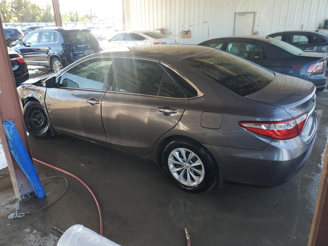 Photo 1 VIN: 4T1BF1FK4HU795964 - TOYOTA CAMRY 