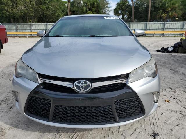 Photo 4 VIN: 4T1BF1FK4HU796290 - TOYOTA CAMRY LE 