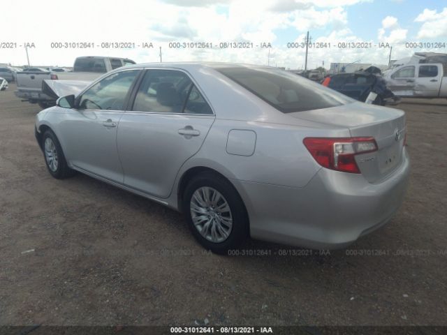 Photo 2 VIN: 4T1BF1FK5CU003510 - TOYOTA CAMRY 