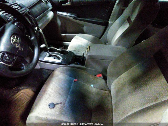 Photo 4 VIN: 4T1BF1FK5CU026186 - TOYOTA CAMRY 