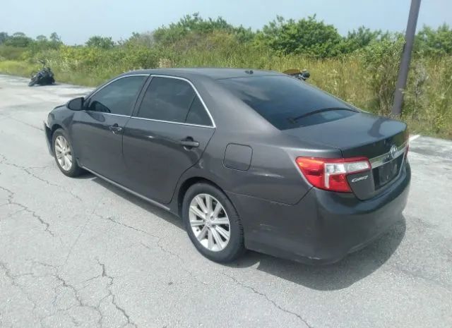 Photo 2 VIN: 4T1BF1FK5CU040850 - TOYOTA CAMRY 