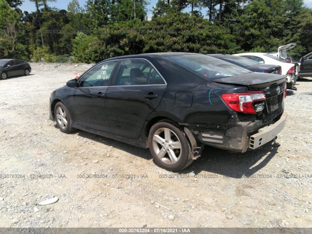 Photo 2 VIN: 4T1BF1FK5CU081785 - TOYOTA CAMRY 