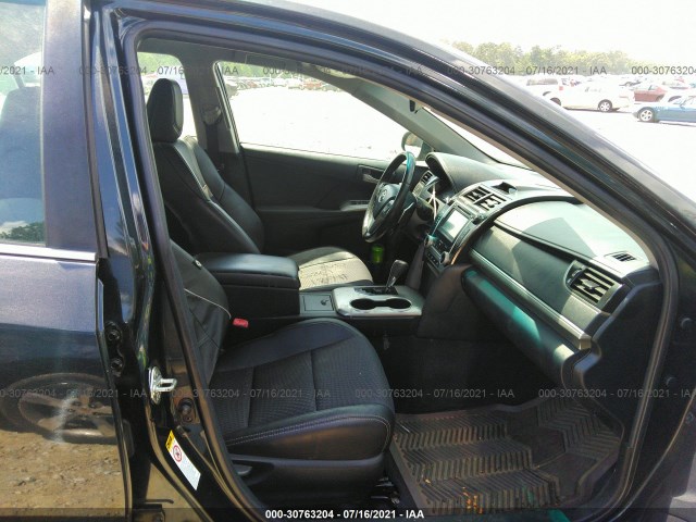 Photo 4 VIN: 4T1BF1FK5CU081785 - TOYOTA CAMRY 