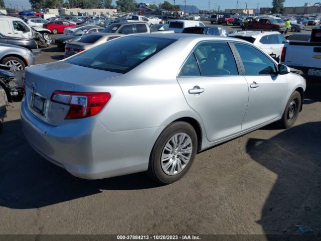 Photo 3 VIN: 4T1BF1FK5CU084315 - TOYOTA CAMRY 