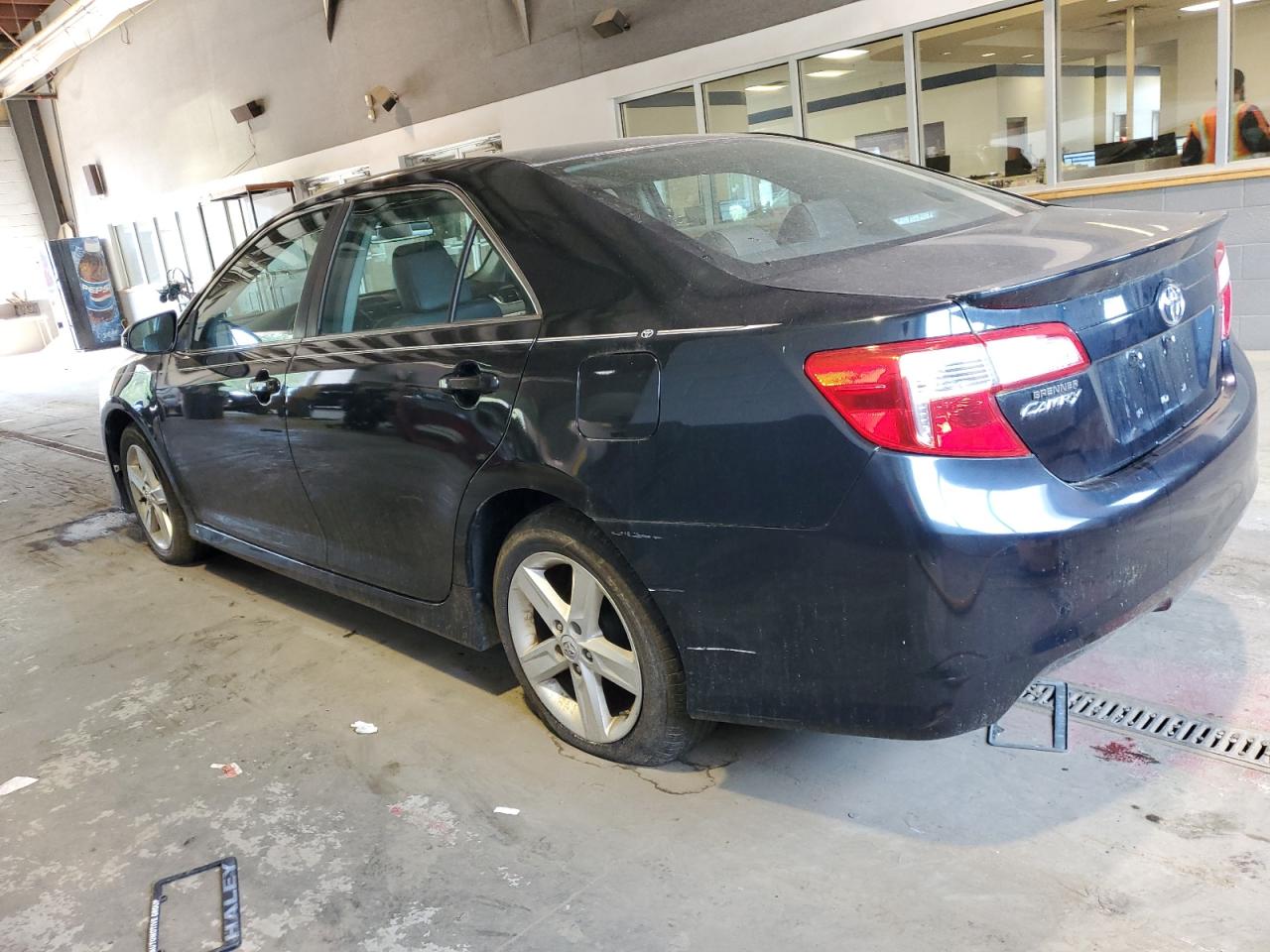 Photo 1 VIN: 4T1BF1FK5CU088008 - TOYOTA CAMRY 