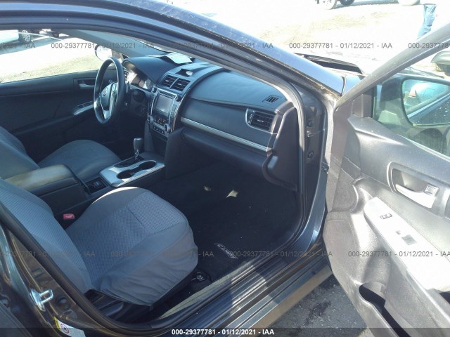 Photo 4 VIN: 4T1BF1FK5CU093693 - TOYOTA CAMRY 