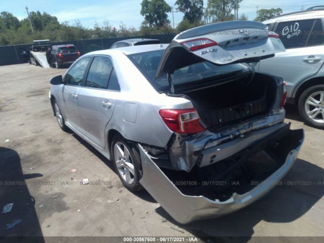 Photo 2 VIN: 4T1BF1FK5CU095394 - TOYOTA CAMRY 