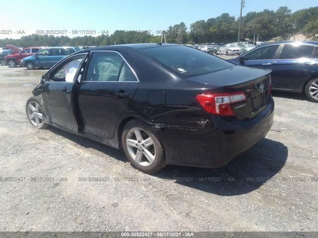 Photo 2 VIN: 4T1BF1FK5CU104627 - TOYOTA CAMRY 