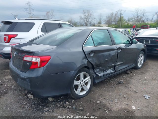 Photo 3 VIN: 4T1BF1FK5CU106975 - TOYOTA CAMRY 