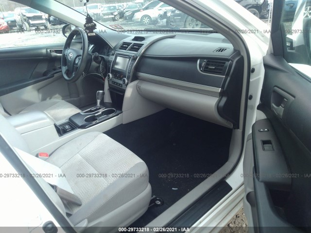 Photo 4 VIN: 4T1BF1FK5CU122528 - TOYOTA CAMRY 