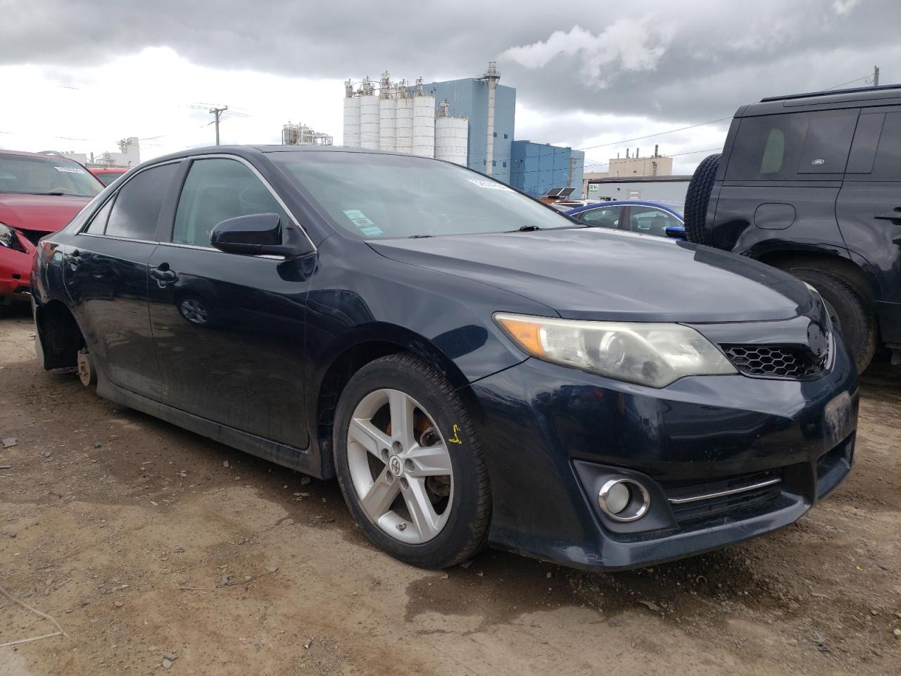 Photo 3 VIN: 4T1BF1FK5CU128233 - TOYOTA CAMRY 