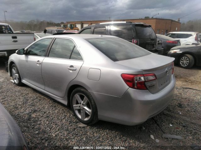 Photo 2 VIN: 4T1BF1FK5CU158929 - TOYOTA CAMRY 