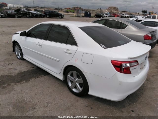 Photo 2 VIN: 4T1BF1FK5CU182776 - TOYOTA CAMRY 