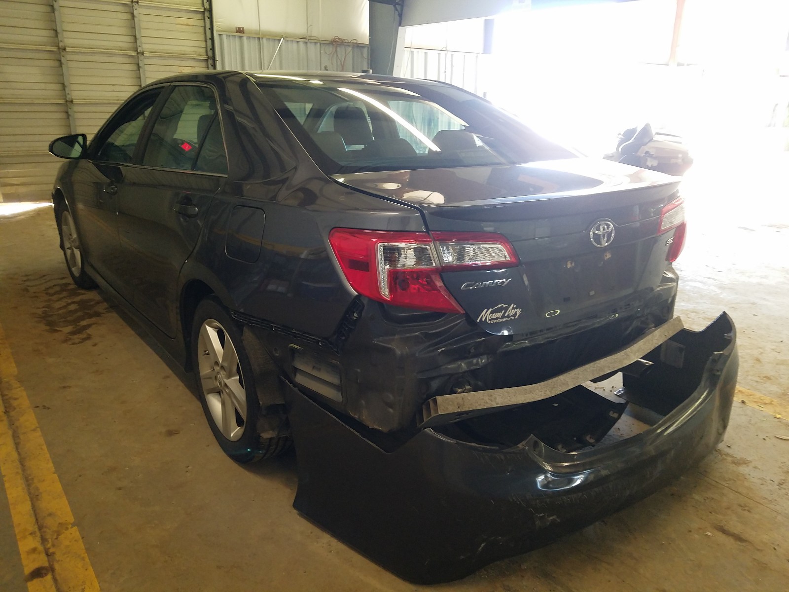 Photo 2 VIN: 4T1BF1FK5CU194622 - TOYOTA CAMRY BASE 