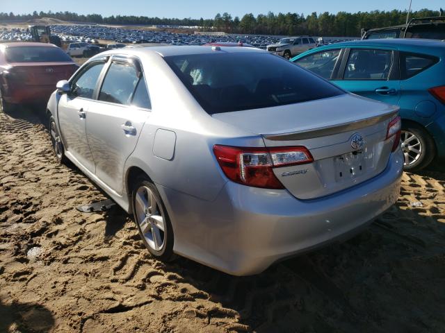 Photo 2 VIN: 4T1BF1FK5CU507796 - TOYOTA CAMRY HYBR 