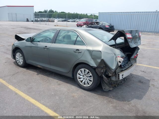 Photo 2 VIN: 4T1BF1FK5CU509709 - TOYOTA CAMRY 