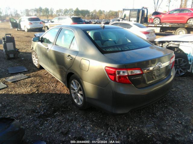 Photo 2 VIN: 4T1BF1FK5CU517809 - TOYOTA CAMRY 