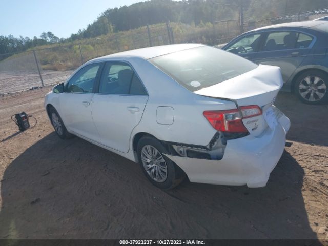 Photo 2 VIN: 4T1BF1FK5CU522766 - TOYOTA CAMRY 