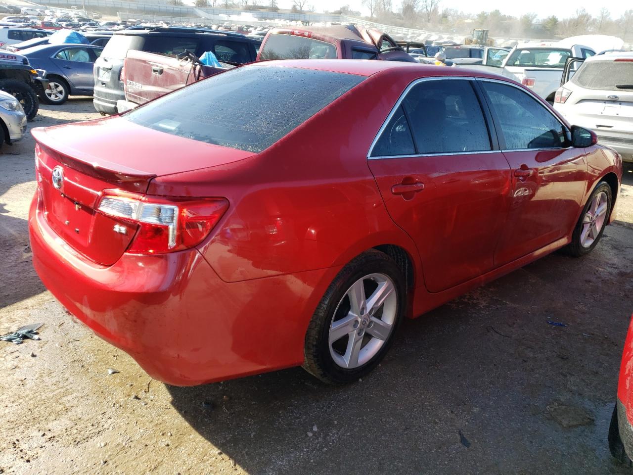 Photo 2 VIN: 4T1BF1FK5CU598472 - TOYOTA CAMRY 