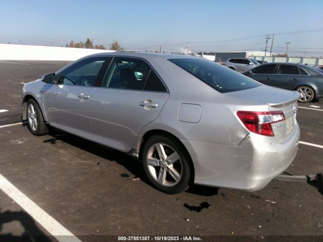 Photo 2 VIN: 4T1BF1FK5CU611172 - TOYOTA CAMRY 