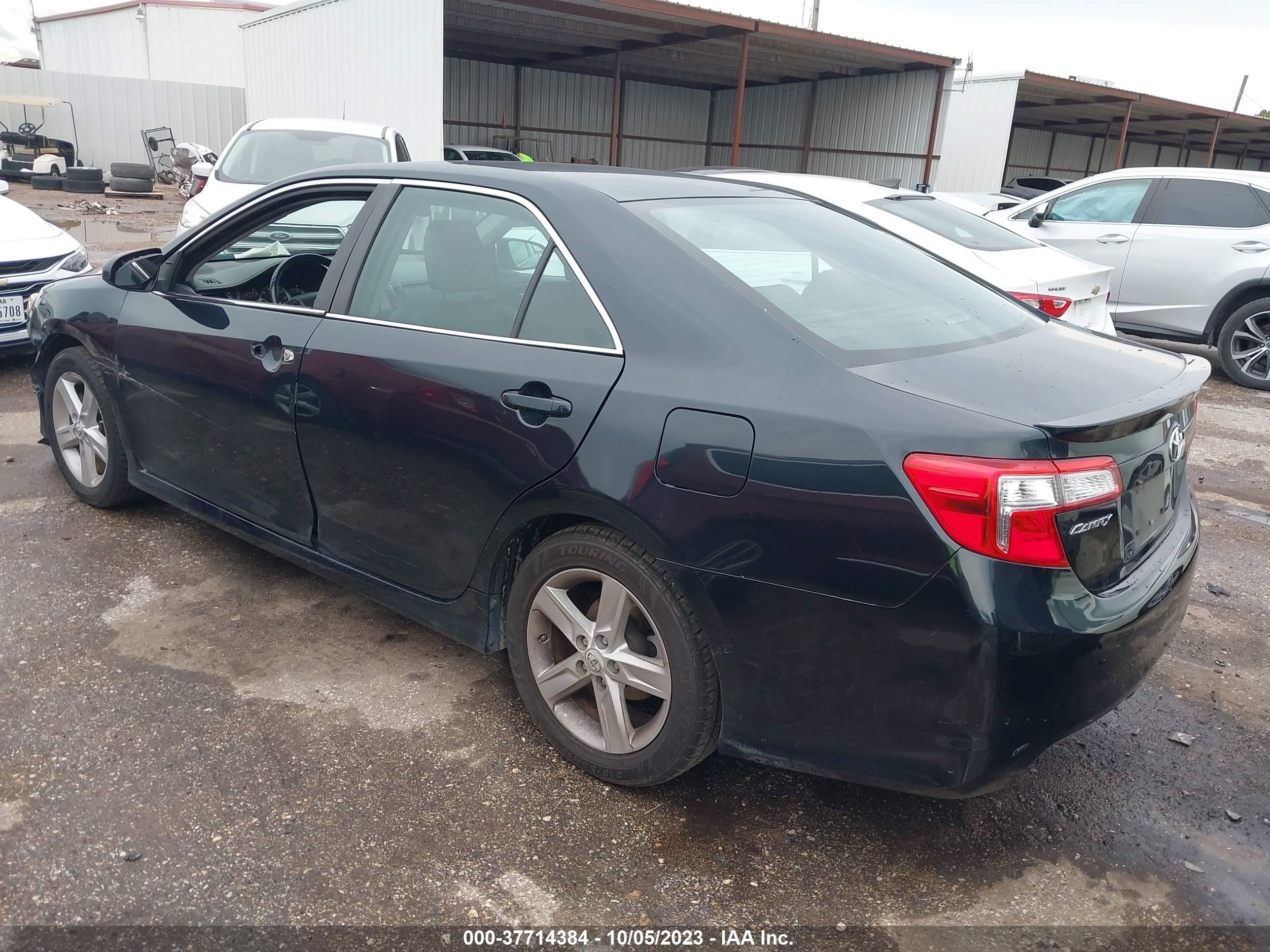 Photo 2 VIN: 4T1BF1FK5DU224851 - TOYOTA CAMRY 