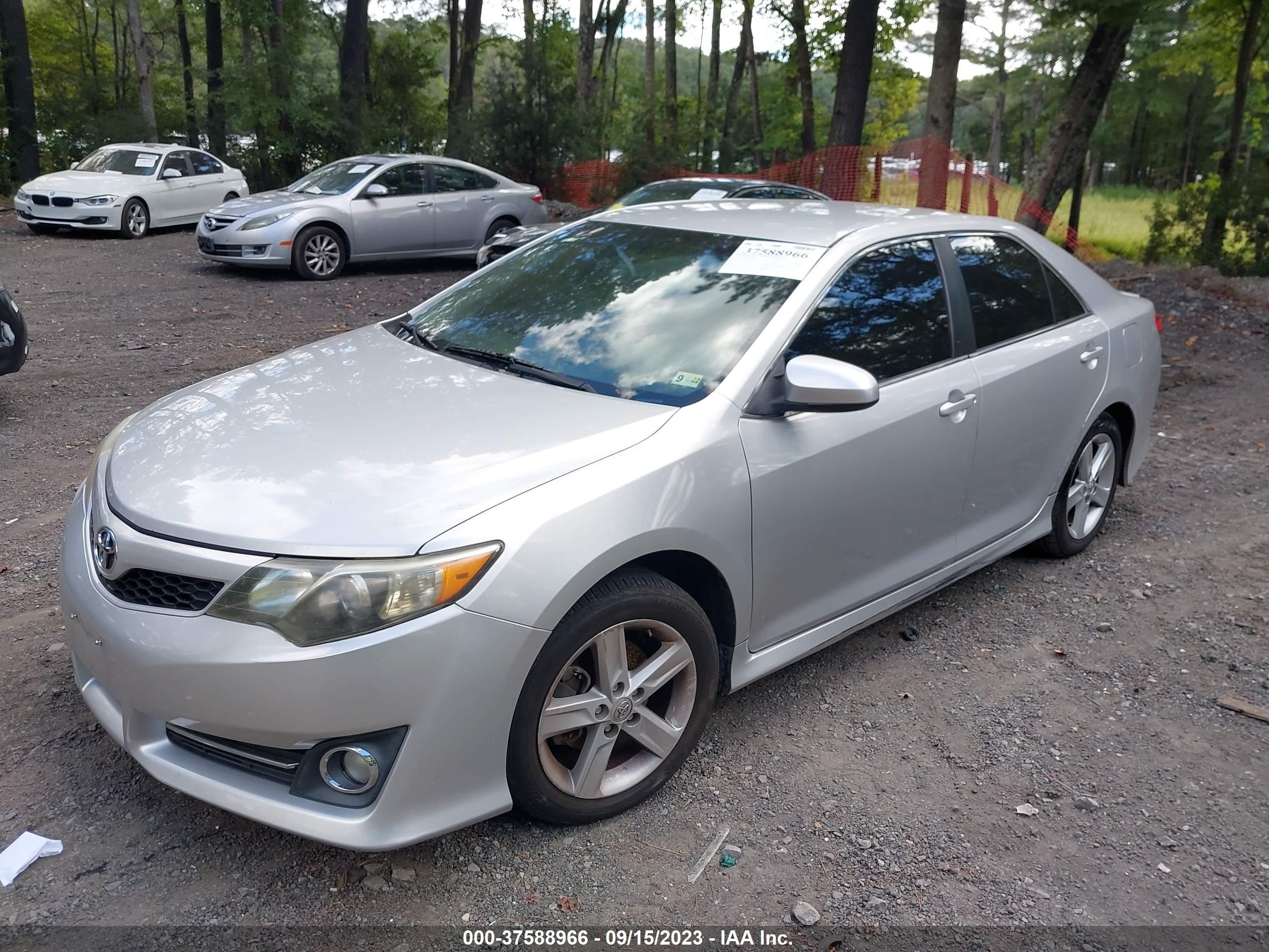 Photo 1 VIN: 4T1BF1FK5DU237566 - TOYOTA CAMRY 