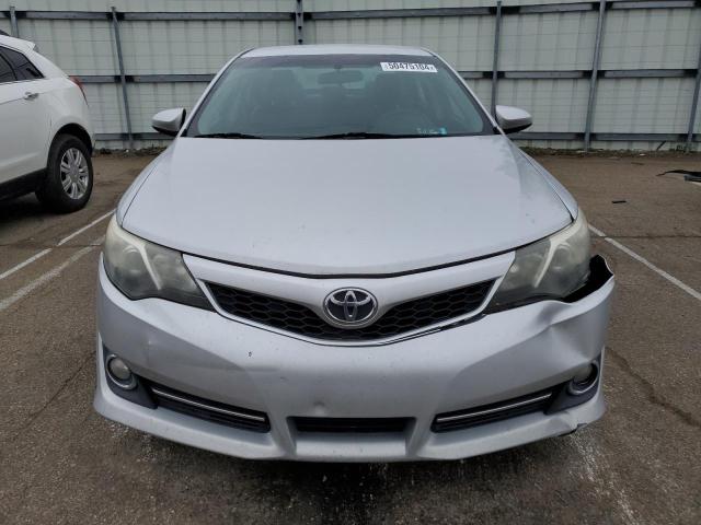 Photo 4 VIN: 4T1BF1FK5DU247711 - TOYOTA CAMRY 