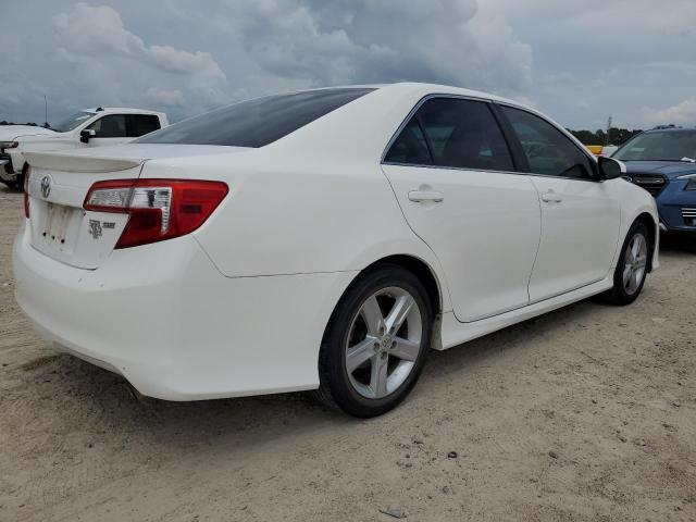 Photo 2 VIN: 4T1BF1FK5DU263519 - TOYOTA CAMRY L 