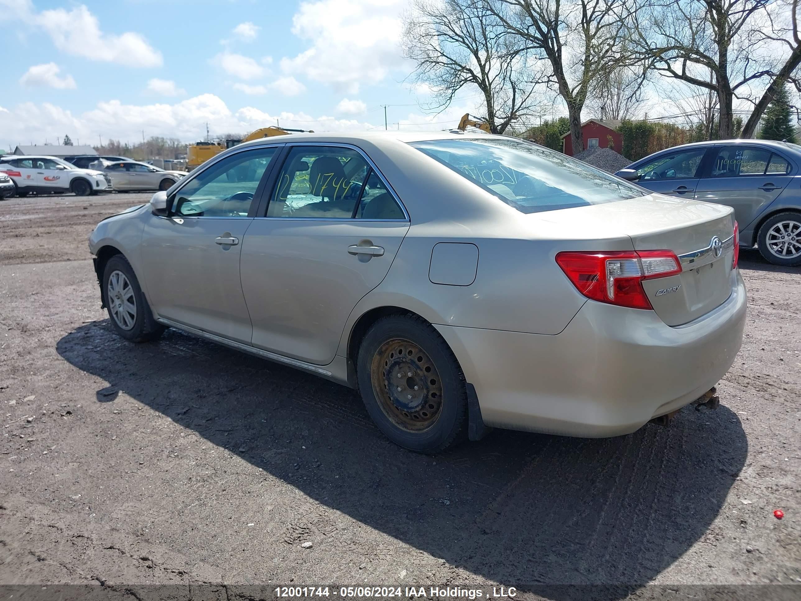 Photo 2 VIN: 4T1BF1FK5DU653732 - TOYOTA CAMRY 