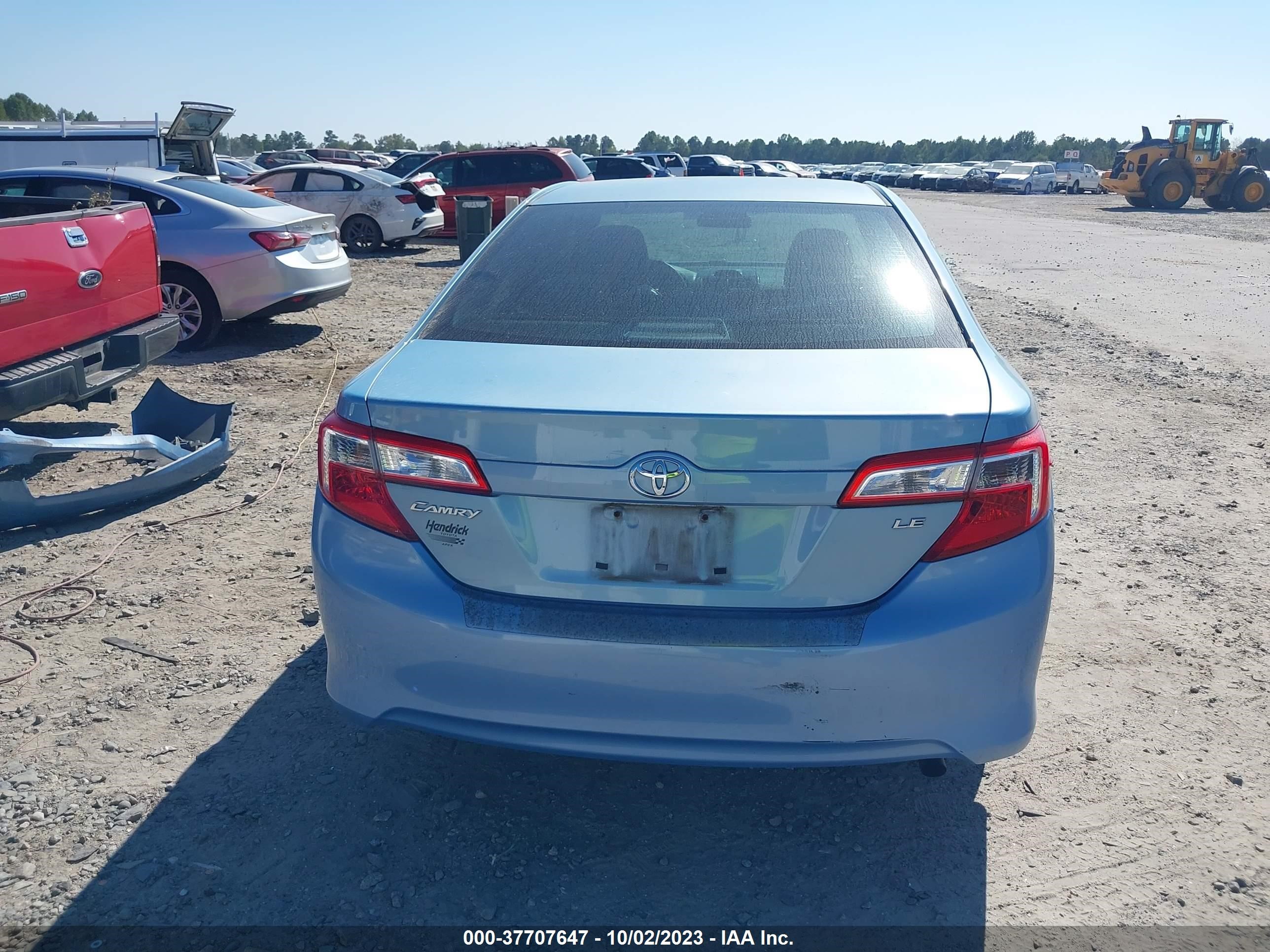 Photo 16 VIN: 4T1BF1FK5DU656100 - TOYOTA CAMRY 