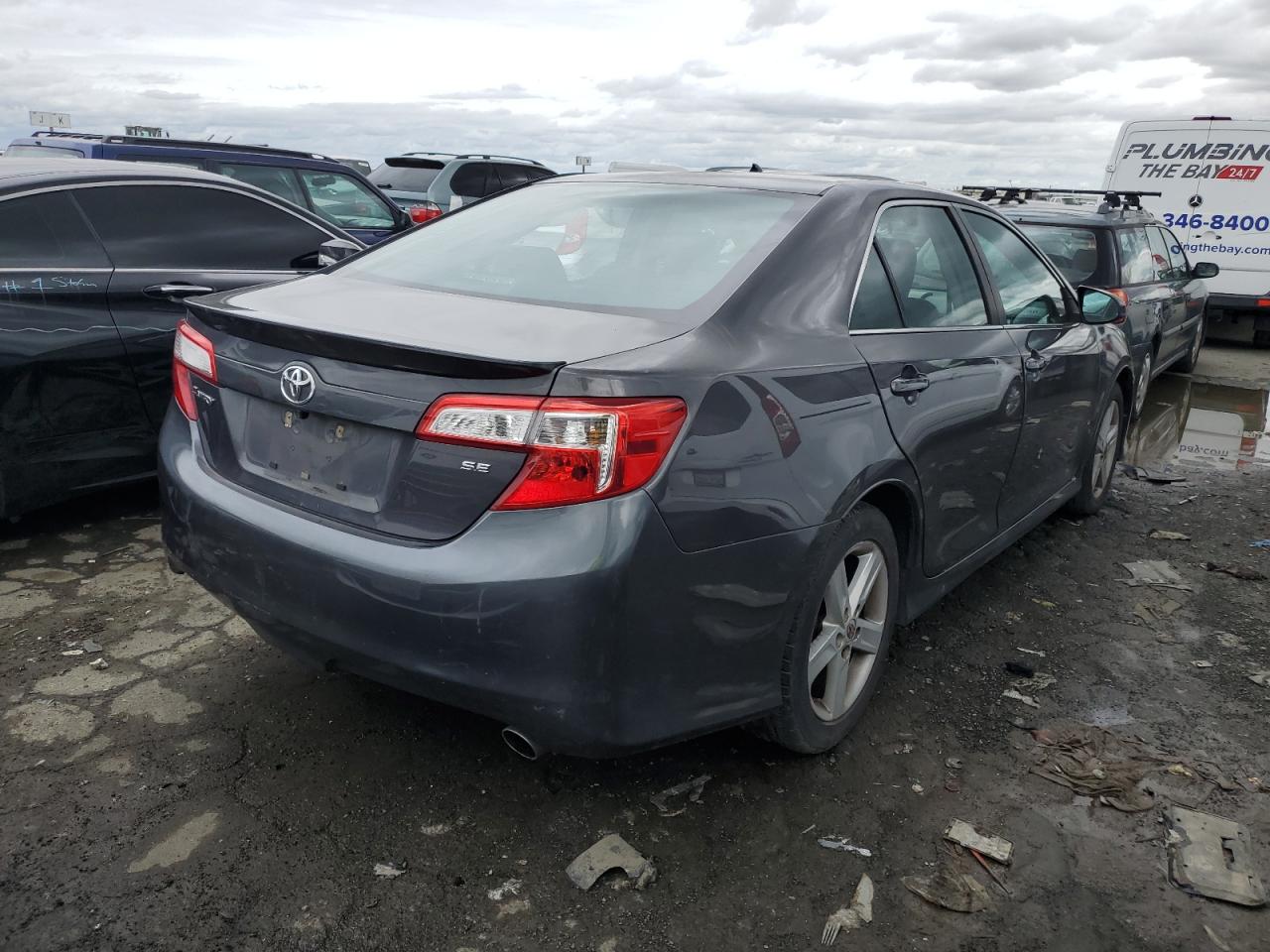 Photo 2 VIN: 4T1BF1FK5DU668201 - TOYOTA CAMRY 