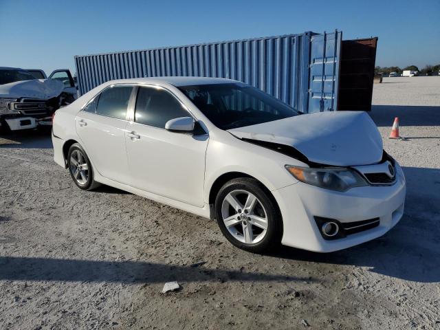 Photo 3 VIN: 4T1BF1FK5DU676749 - TOYOTA CAMRY 