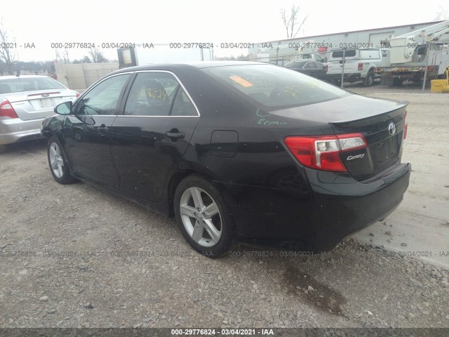 Photo 2 VIN: 4T1BF1FK5DU689372 - TOYOTA CAMRY 