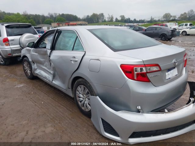 Photo 2 VIN: 4T1BF1FK5DU719437 - TOYOTA CAMRY 