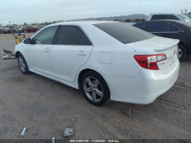 Photo 2 VIN: 4T1BF1FK5EU330802 - TOYOTA CAMRY 