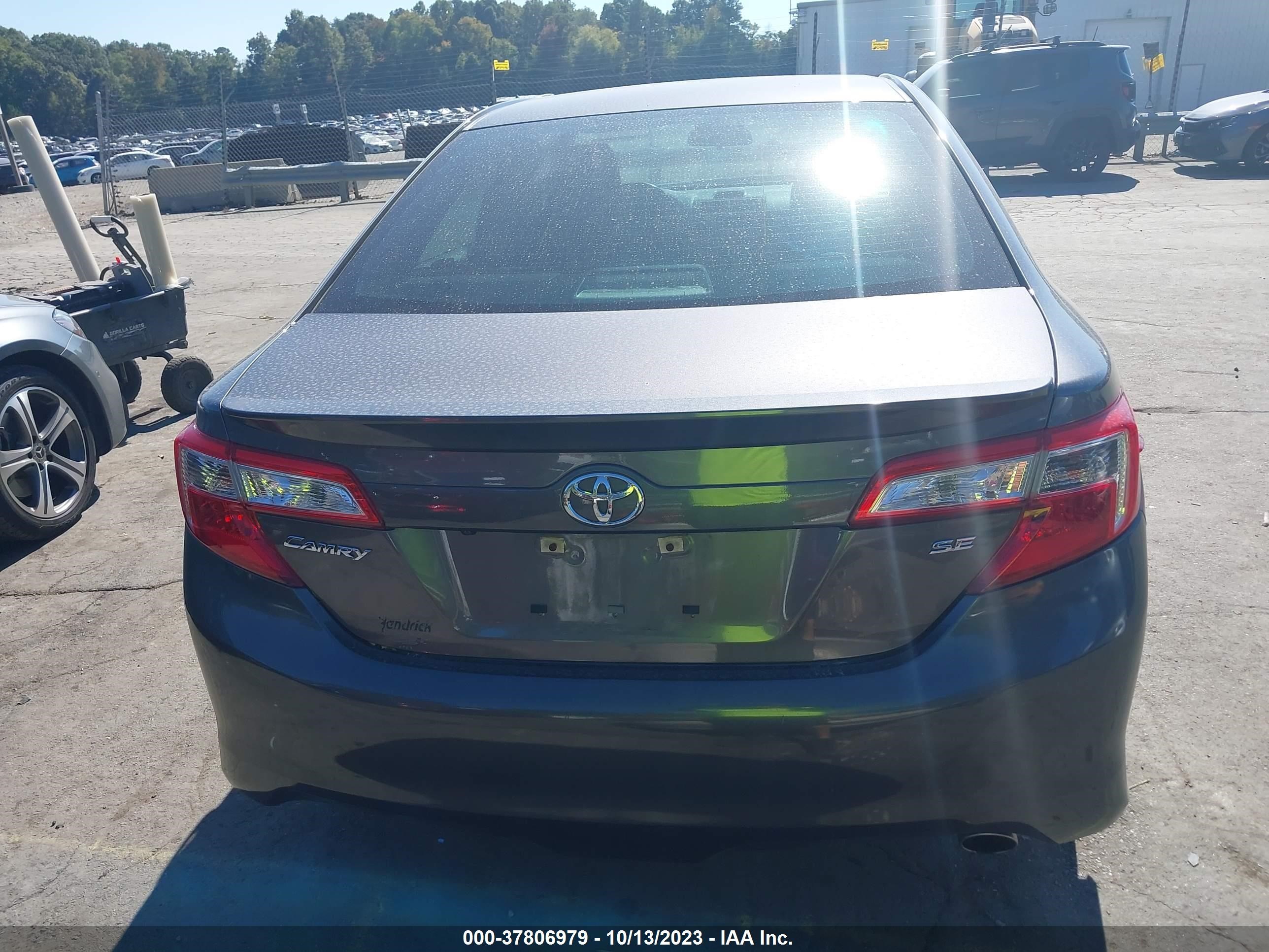 Photo 15 VIN: 4T1BF1FK5EU356039 - TOYOTA CAMRY 